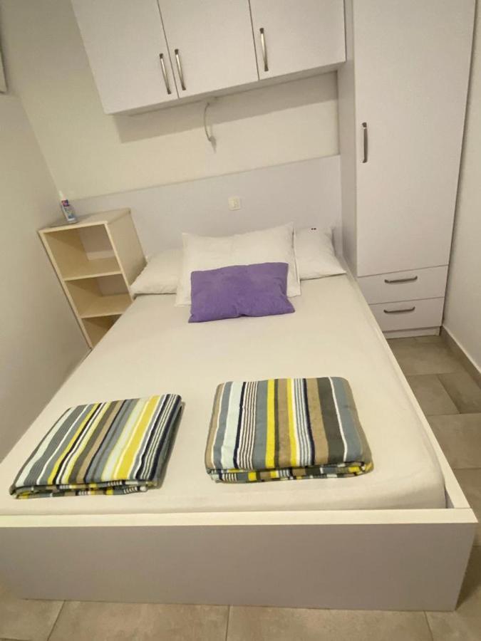 Ferienwohnung Tissa-Novalja Exterior foto